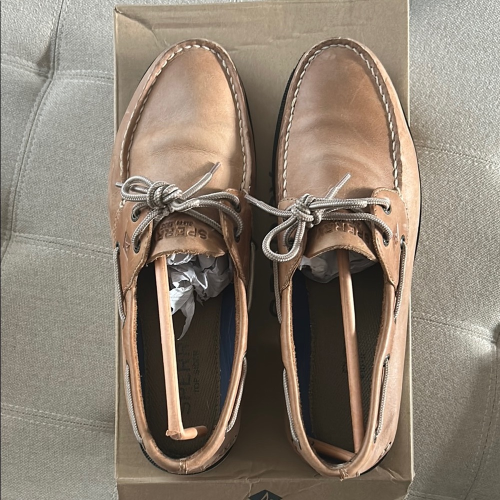 Sperry - Leeward 2 Eye boat shoe in Sahara